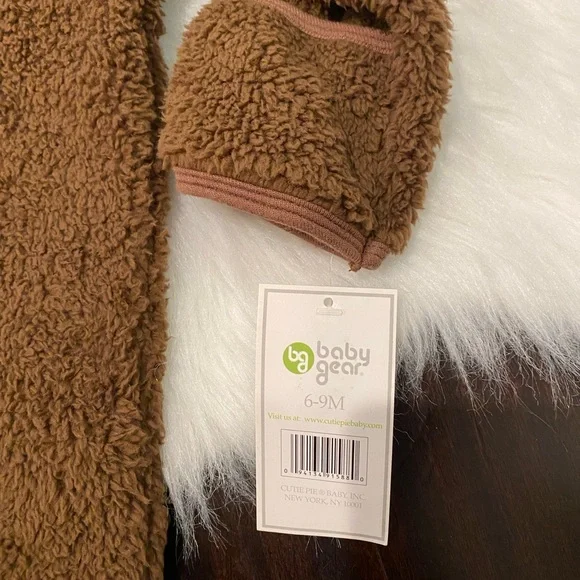 Baby Gear cute outfit - Picture 5 of 7